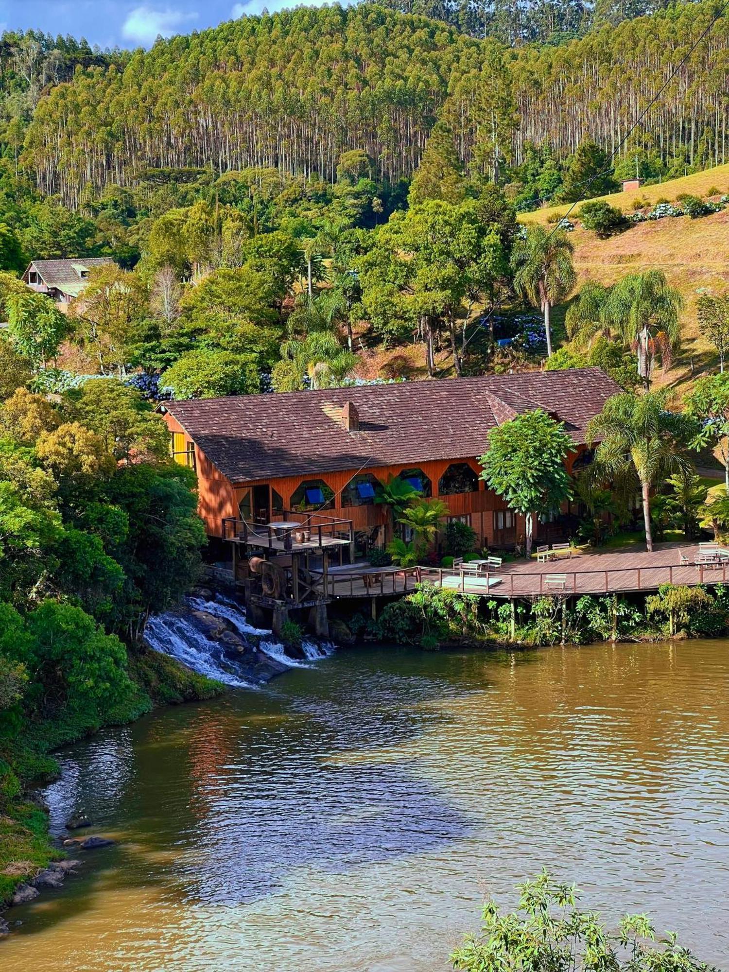 Pousada Lindnerhof Rio dos Cedros Exterior foto